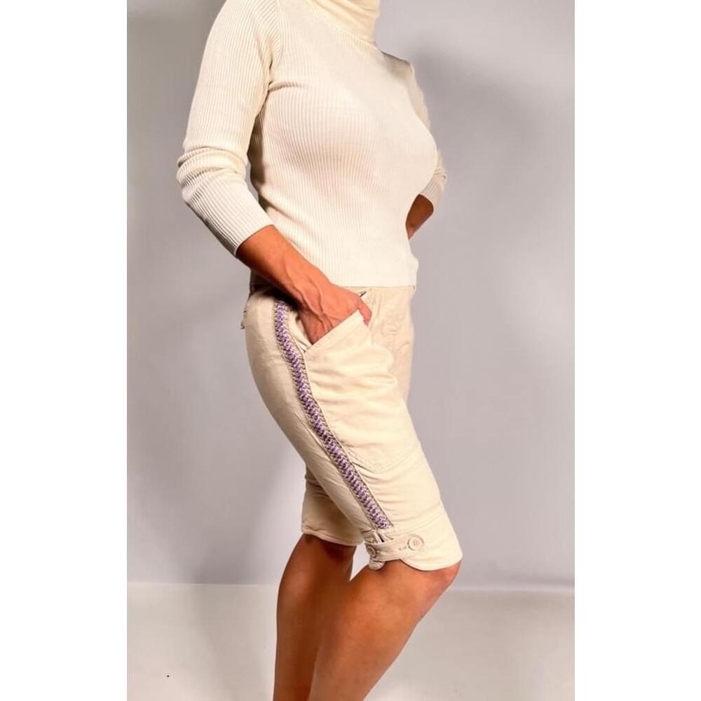 Women's Paola Frani Beige Embellished Shorts Size 42 USA 6